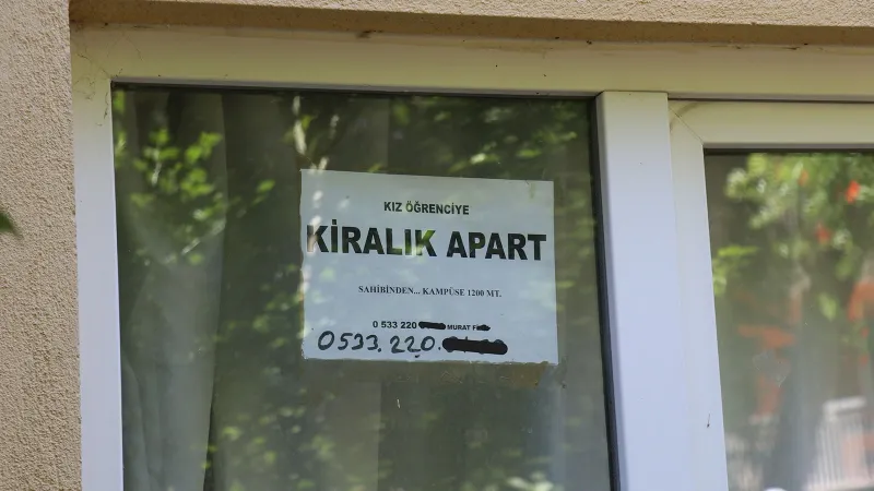 "Amacım fantezi" demişti! Aparta gizli kameralar yerleştiren erkeğin hedefi kız öğrencilermiş