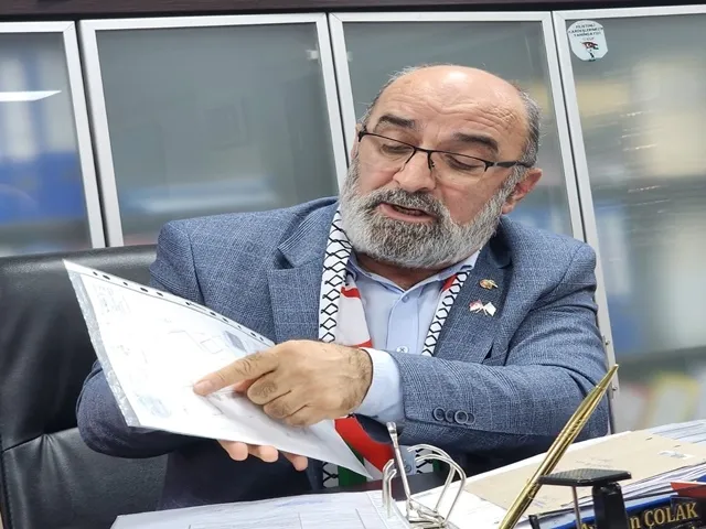 Esenyurt Camii'nde Neler Oluyor? Aytekin Çolak'tan Şok Açıklamalar!