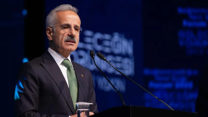 Bakan Uraloğlu: Çatışma devam ettikçe kapatılan hava sahaları açılmayacak