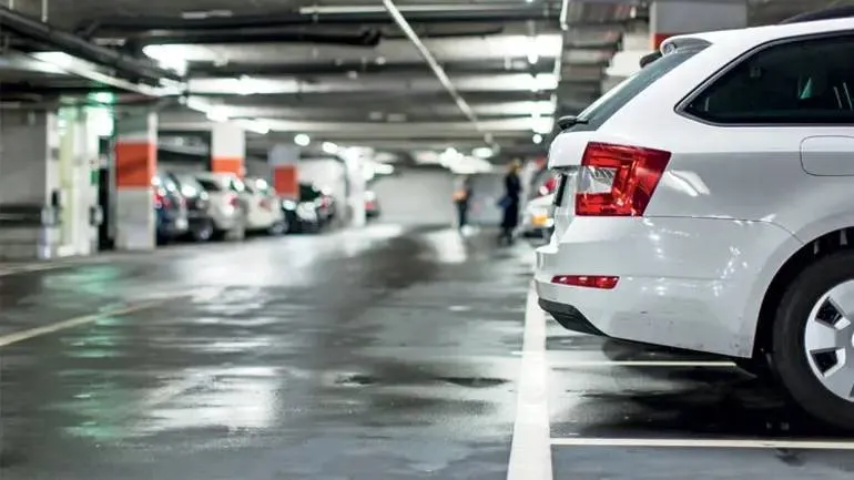 Bilirkişi yanıtladı: Komşularınız 1 araçlık otopark yerleri varken 3-4 araçlık otopark yeri işgal ediyorsa ne yapılabilir? 