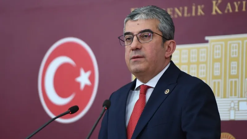 Günaydın: Ayarını bozduğunuz kantar gün gelir sizi de tartar