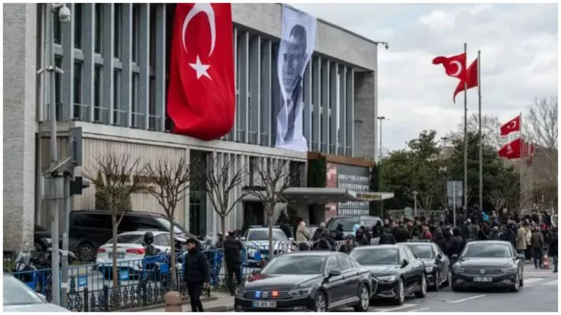 İBB'nin makam şoförlerine zincirleme tutuklama | Bahadır Özgür: Delil yok, itiraf var