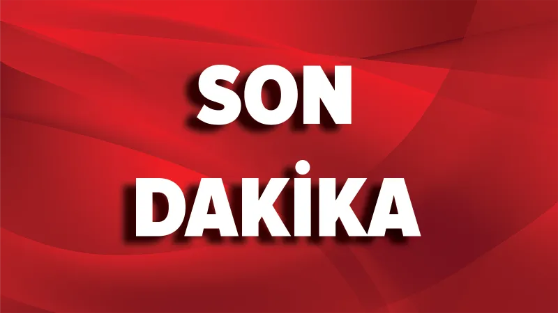 Kadıköy'de 2 metrobüs çarpıştı