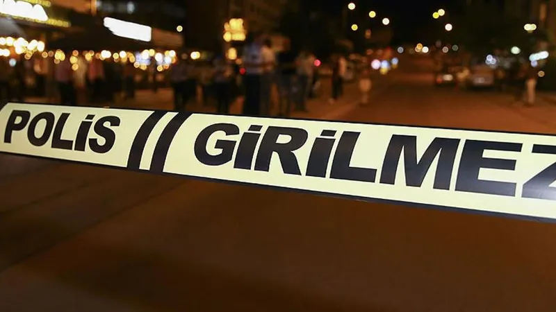 Kanlı Kız İstemesi: İzmir'de Silahlar Konuştu! 1 Ölü, 3 Yaralı