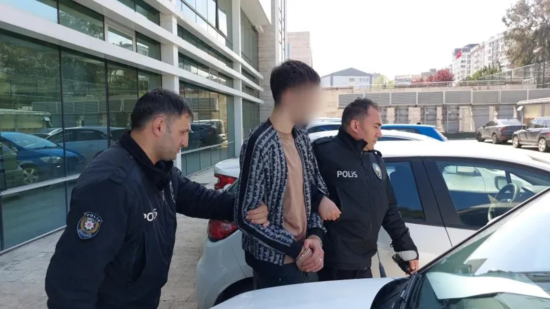 Samsun'da Aile Dehşeti! Annesini Tehdit Eden Zanlı Tutuklandı