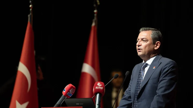 Özgür Özel'den Çarpıcı Sözler: Türkiye'nin Değişim Umudu!