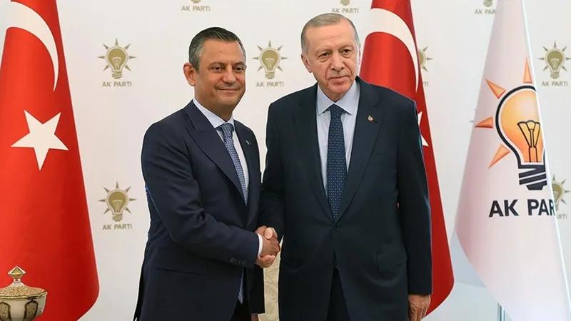 Erdoğan'dan Özel'e Şok Dava! "Cuntacı" Sözü Pahalıya Patladı!