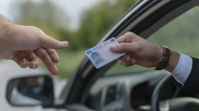 Ehliyeti Kaptıran Yandı! Yeni Trafik Cezaları Şoku