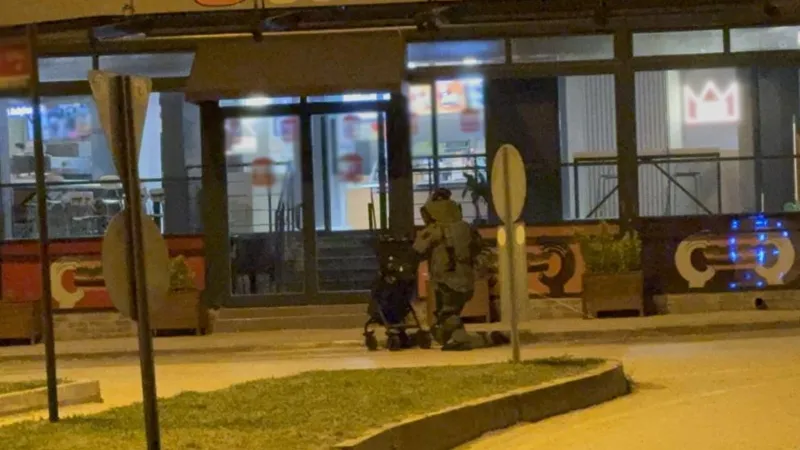 Düzce'de Şüpheli Çanta Alarmı! Fünye ile Patlatıldı!