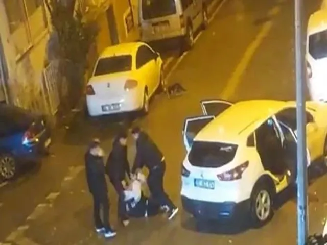 Esenyurt'ta Korkunç Anlar! Magandalar Genci Kaçırmaya Kalkıştı!