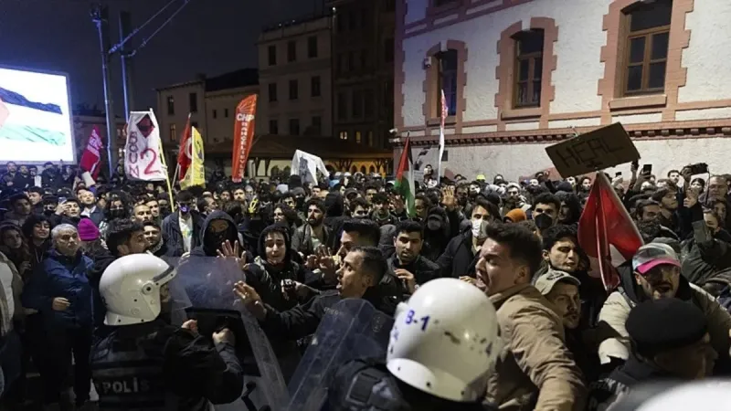 Davut Gül'den CHP'ye Filistin Tepkisi! Taksim'de Neler Yaşandı?