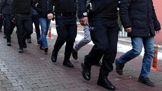 İstanbul'da DEAŞ Operasyonu! 14 Kişi Yakalandı, Gerisi Nerede?
