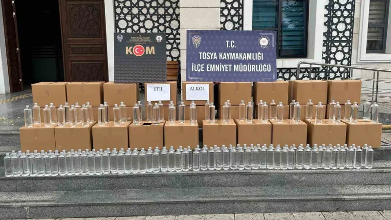 Kastamonu'da Şok Baskın! 1000 Litre Kaçak Etil Alkol Ele Geçirildi!