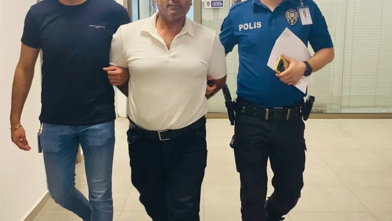 Kırmızı Bülten Alarmı! Aranan Hükümlü Havalimanında Yakalandı!
