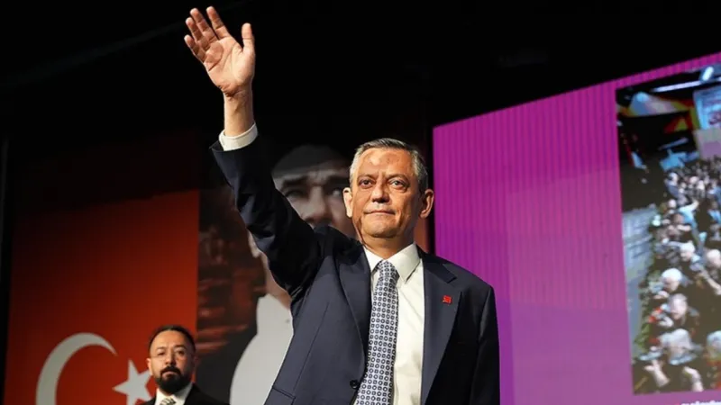 Özgür Özel'in A Takımı Şekillendi! CHP PM Listesi Belli Oldu
