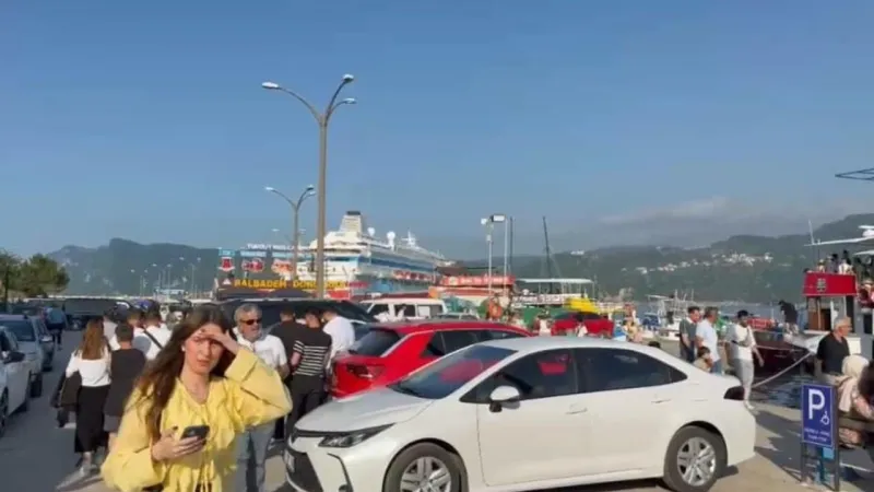 Nüfusunun 40 katı turist ağırladı