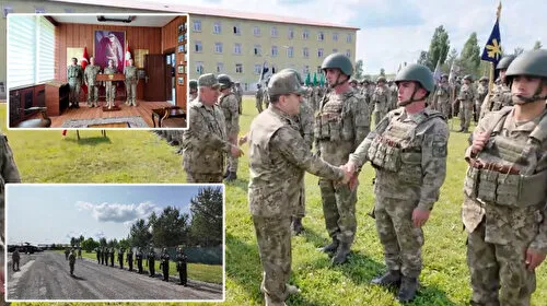 Orgeneral Bayraktaroğlu sınırdaki Mehmetçik ile bayramlaştı