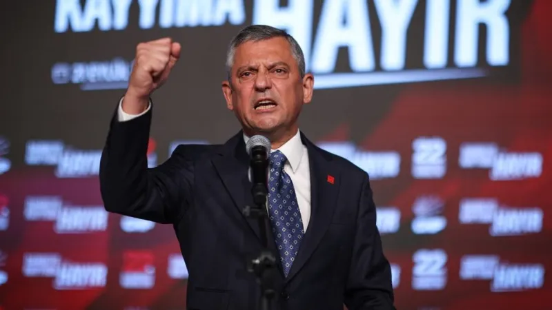 Özgür Özel'den Sert Sözler: Yargı Mussolini Gibi Ön İnfaz Yapıyor!