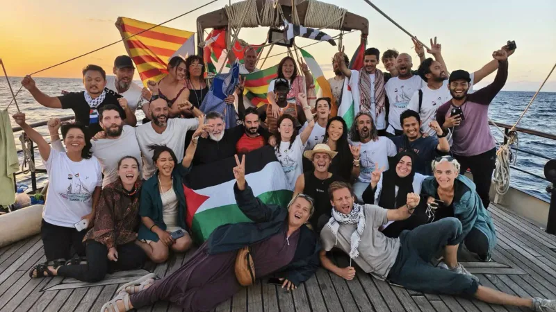 Şimşirgil, Sumud Filosu'ndaki kadınları hedef aldı: Erkeklerle yata kalka...