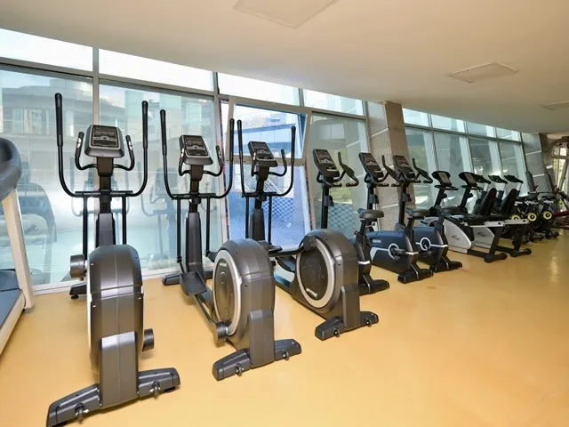 Esenyurt'ta Spor Salonları Yenilendi! İşte Yeni Aletler